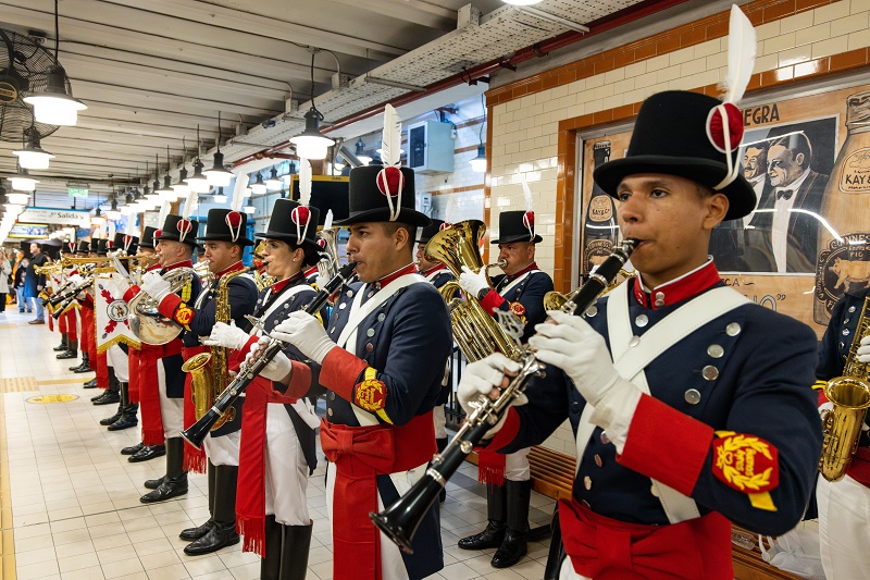 SUBTE SEMANA DE MAYO